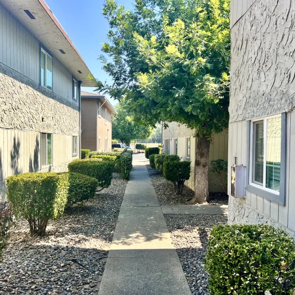 Valley View Apartments, Anderson CA